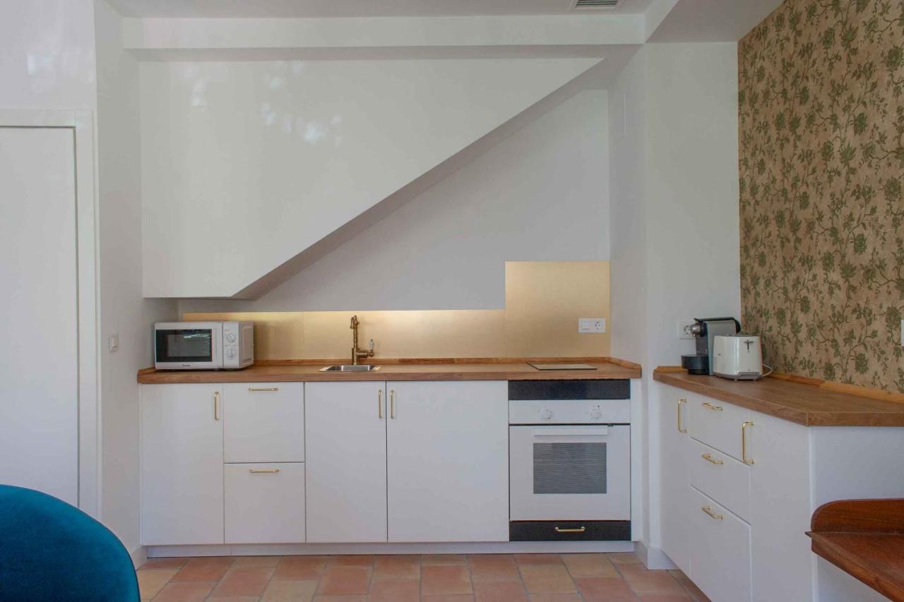 Apartamentos Tres Llaves Palacio De Vela De Los Cobos Úbeda Esterno foto