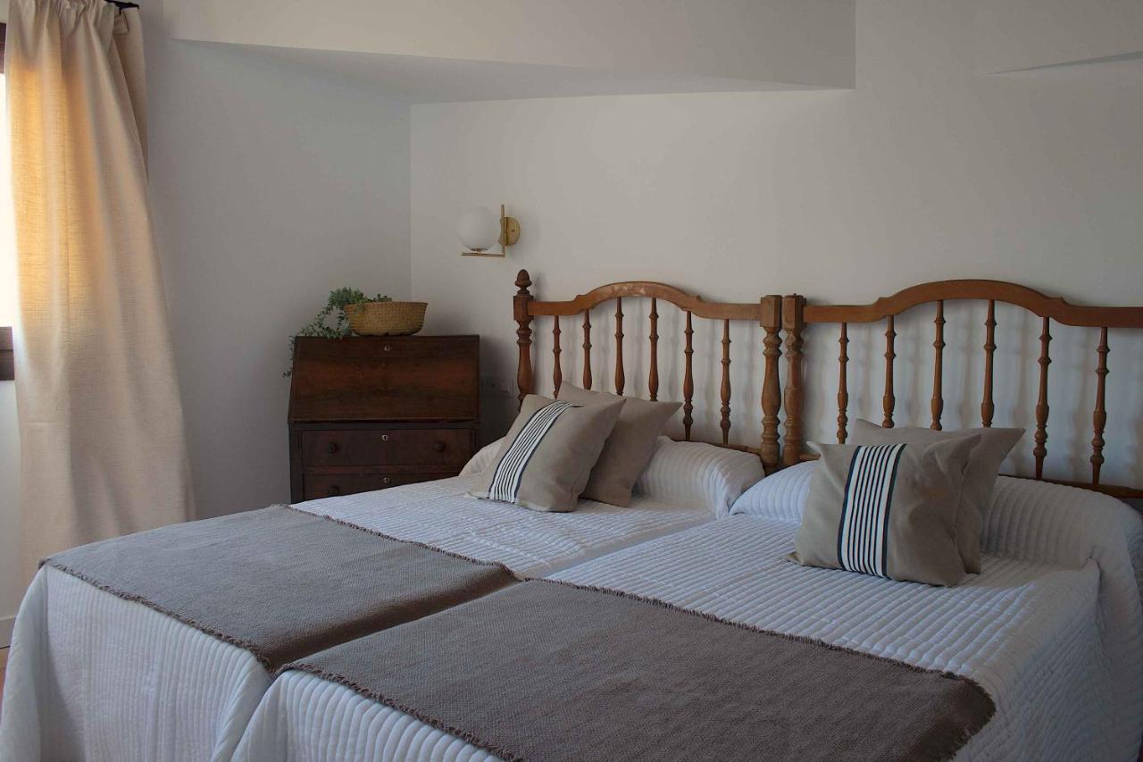 Apartamentos Tres Llaves Palacio De Vela De Los Cobos Úbeda Esterno foto