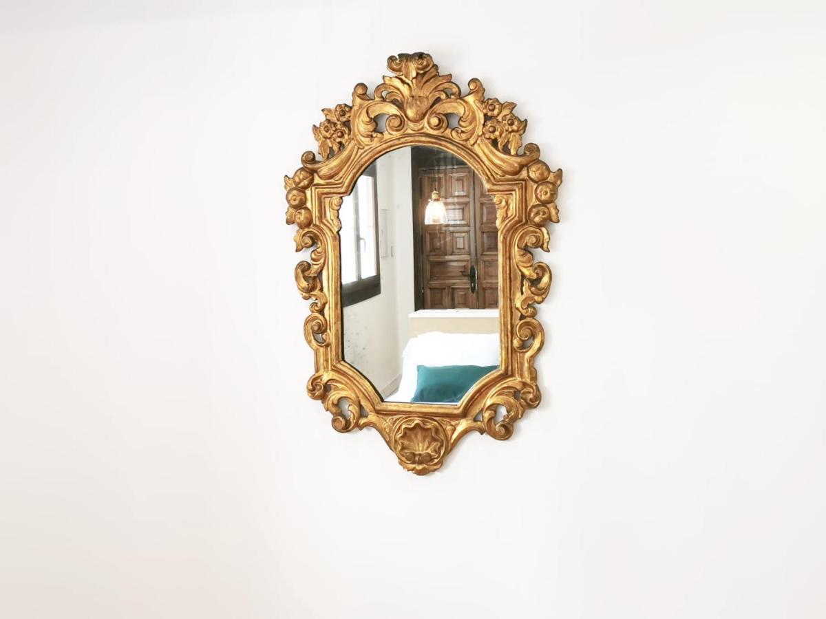 Apartamentos Tres Llaves Palacio De Vela De Los Cobos Úbeda Esterno foto