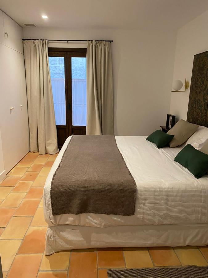 Apartamentos Tres Llaves Palacio De Vela De Los Cobos Úbeda Esterno foto
